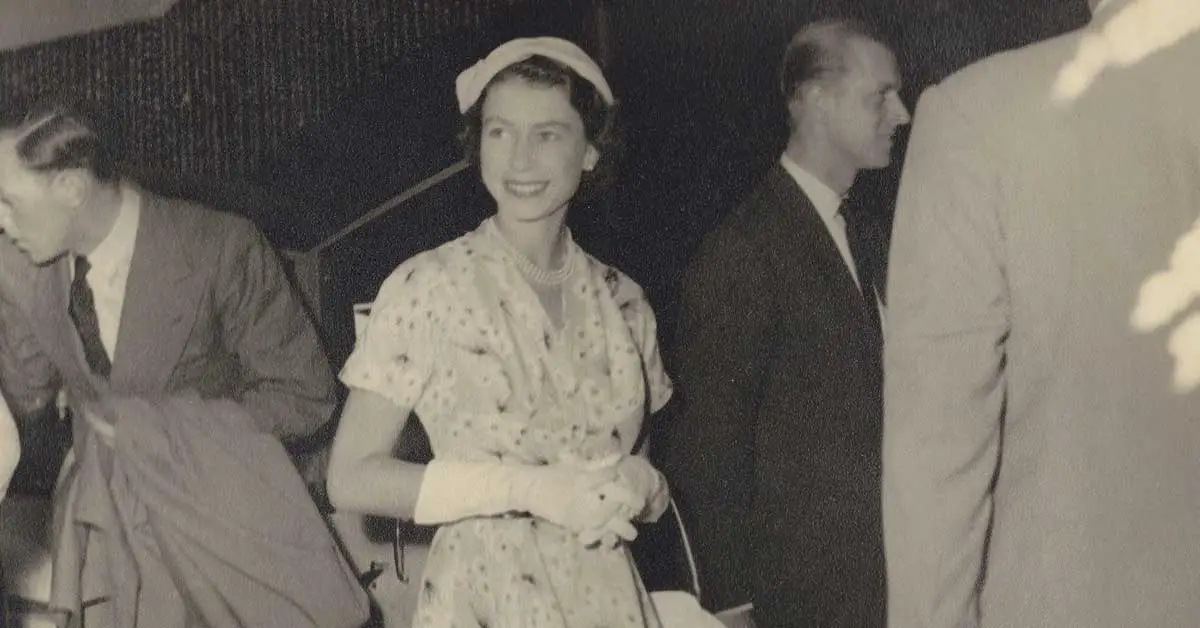 Queen Elizabeth II: During Her Royal Visit to Sri Lanka