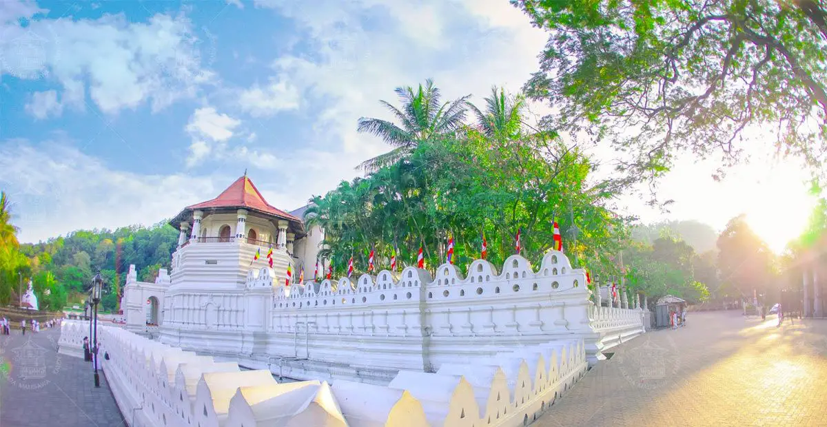 Sri Dalada Maligawa - The Temple of Tooth