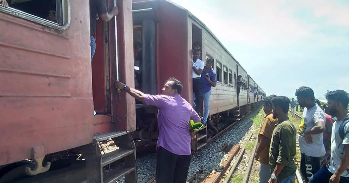 Rajarata Rejini Train Compartments Detached