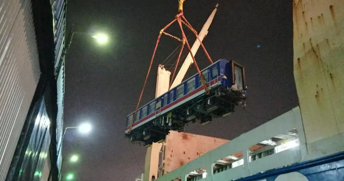 Unloading New Class S14 DEMUs at Colombo Harbour