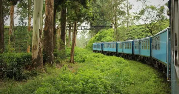 Kandy to Ella Air Conditioned Intercity Train