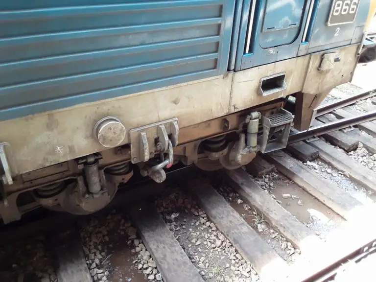 Class M9 866 Derailed At Colombo Fort